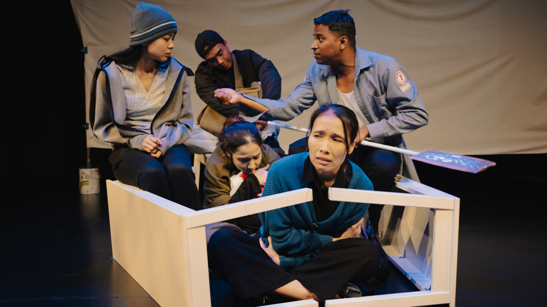 Movement as survival: the migratory paths of ‘Eclipse’ and ‘The Troupe’